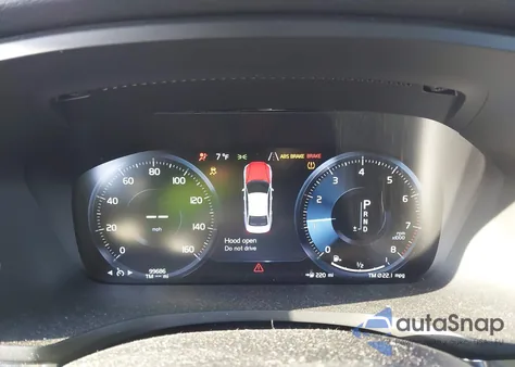 2020 Volvo S60 T6 Momentum z USA, uszkodzony, nr VIN 7JRA22TK4LG030820